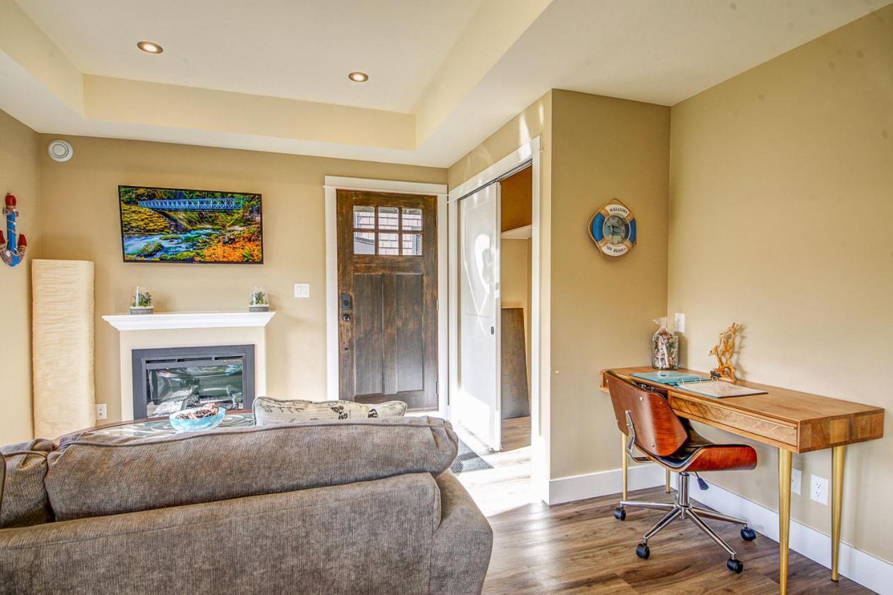 Port Renfrew Vacation Rentals Номер фото