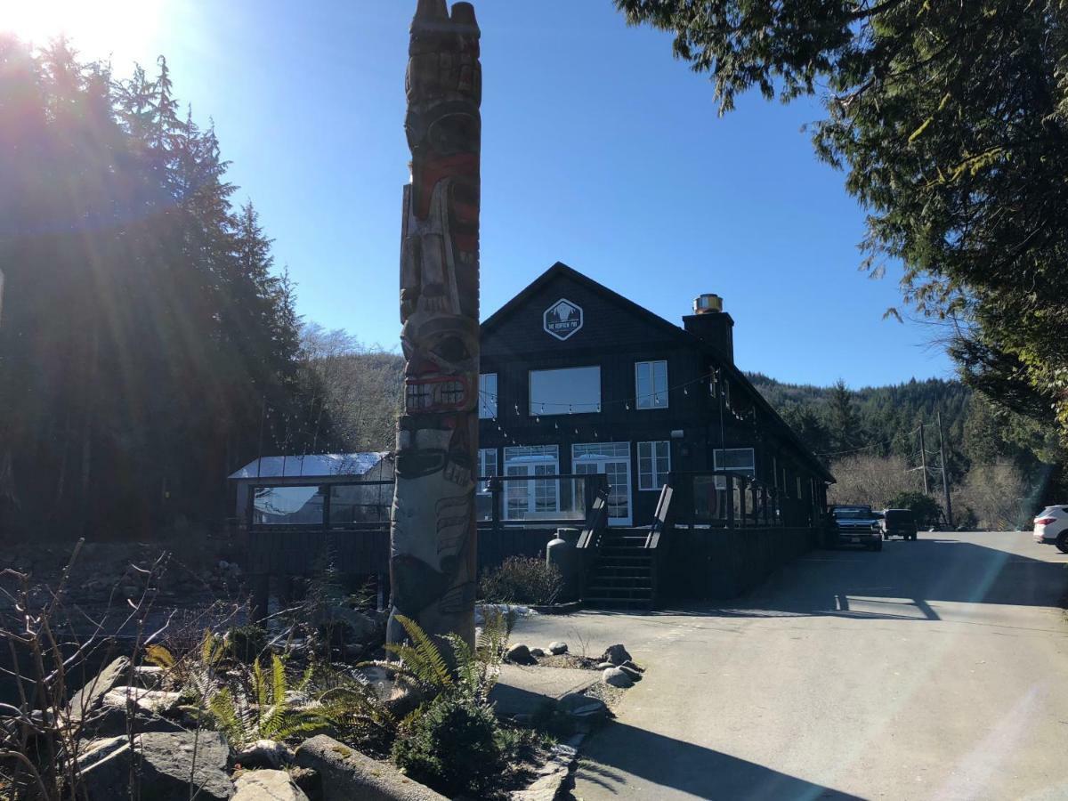 Port Renfrew Vacation Rentals Экстерьер фото